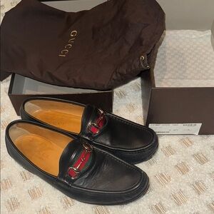 Gucci Black Leather Loafers with Horsebit Detail, Authentic & In Box
-Mens Size